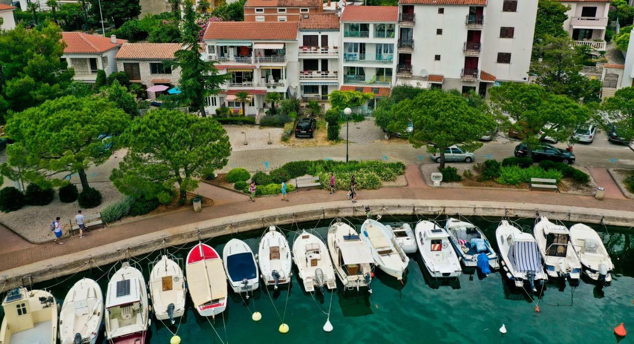 Apartments Nika Криквеница Екстериор снимка